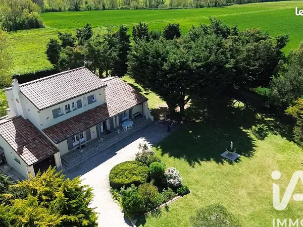 Maison 5 pièces 145 m²