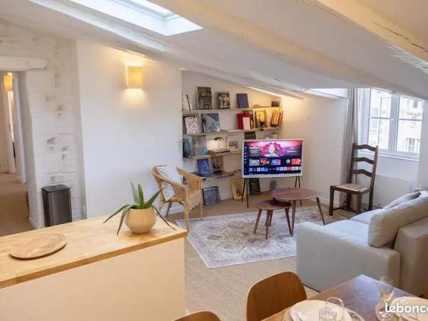 Appartement 3 pièces bail mobilité - plein coeur de La Rochelle - Place de parking