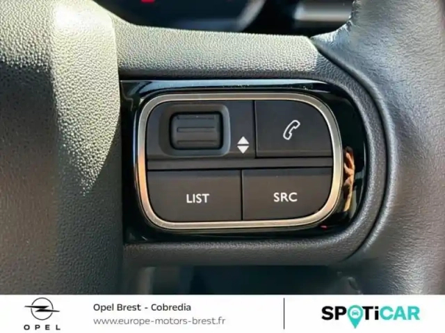 Citroën C3 1.2 puretech 110ch s&amp;s shine 124g — photo 9