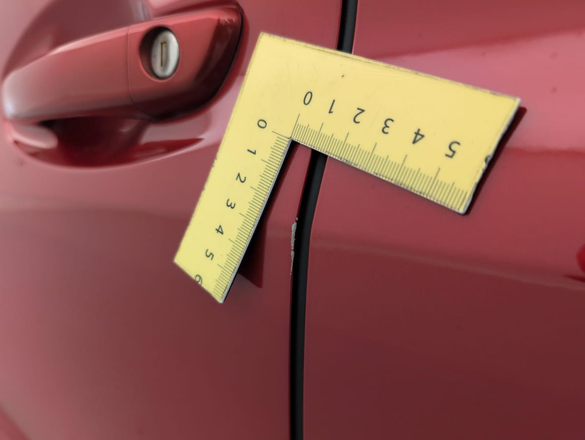 Peugeot 208 — photo 32