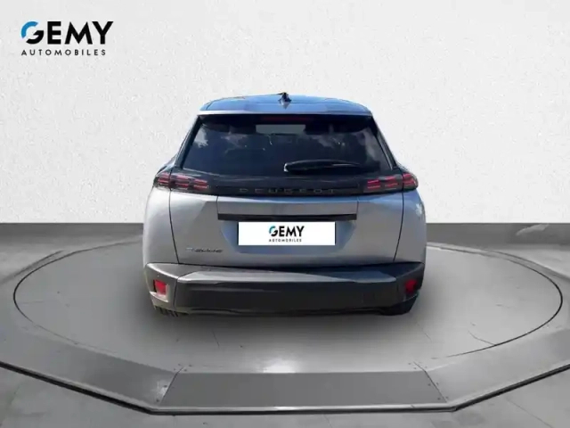 Peugeot 2008 electrique 54 kwh 156 ch — photo 5