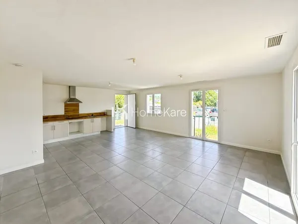 MAISON T4 INDIVIDUELLE AVEC JARDIN