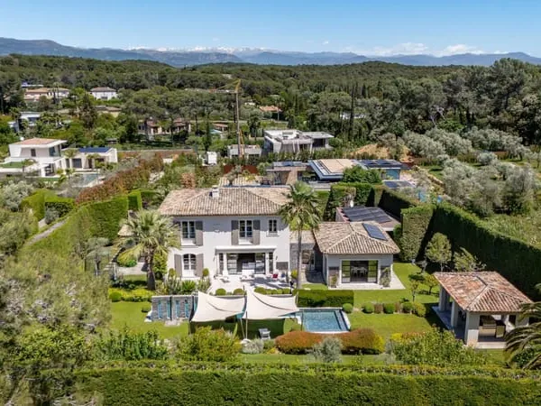 Maison 4 pièces 290 m²