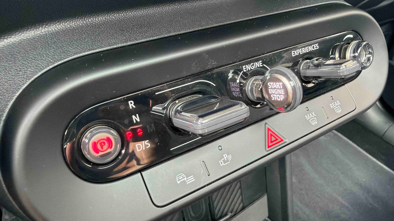 Mini Cooper 204 ch DKG7 S — photo 15