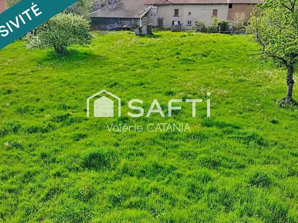 Terrain 1335 m²