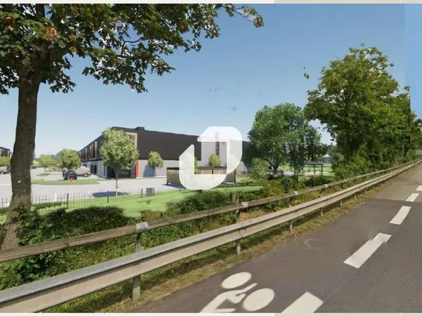 Local d'activité 6 573 m²
