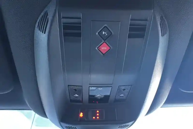 Ds Ds 7 ds7 crossback puretech 180 eat8 — photo 20