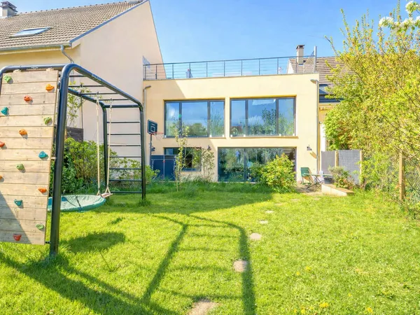 ANTONY - Élégante propriété familiale rénovée de 250m² habitables - Prestations de qualité, volumes 