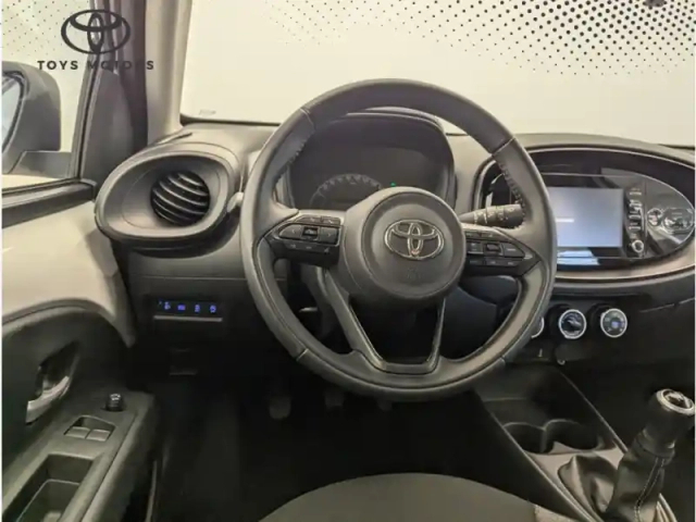 Toyota Aygo 1.0 vvt-i 72 dynamic — photo 5