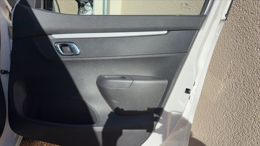 Dacia Spring EV 45 27 kWh - Expression – 2023 – 27921 km – Électrique – Boîte Automatique — photo 26