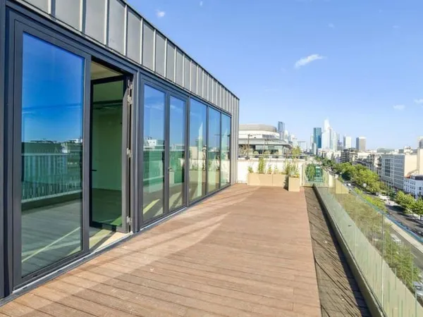 Bureaux 2044 m²