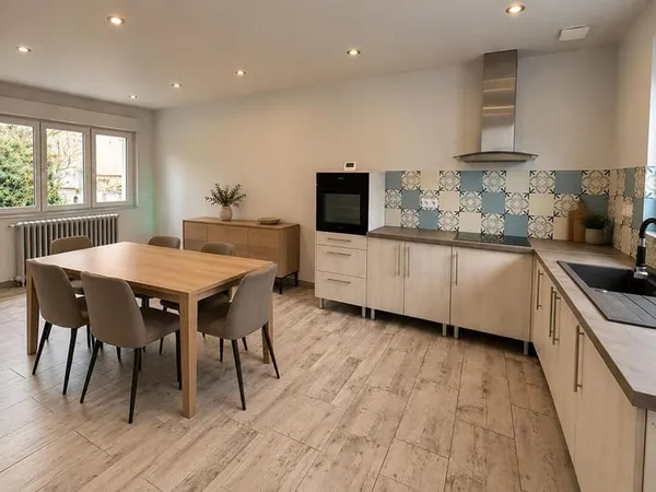 Maison avec jardin et garage 4 chambres proche commodités