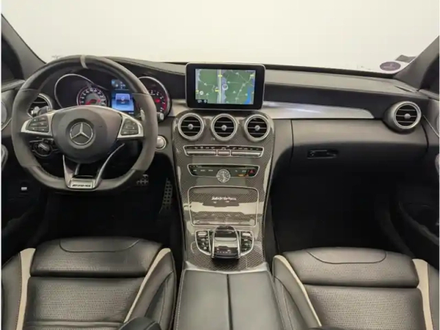 Mercedes Classe C 63 s amg — photo 52