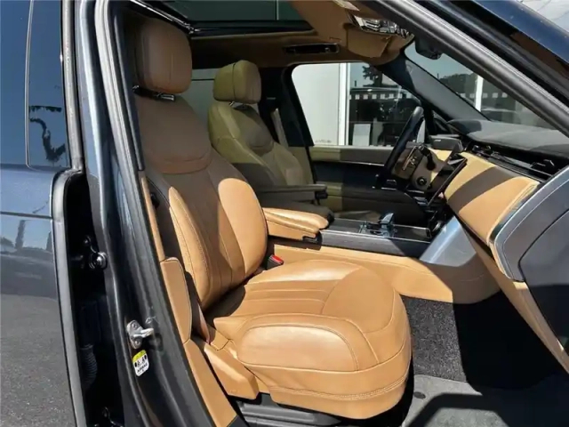 Land Rover Range Rover swb p510e phev awd — photo 39