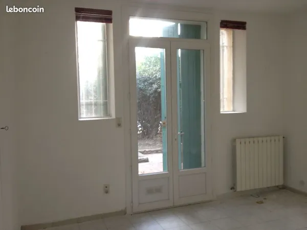 F4 à 30980 LANGLADE avec petit jardin