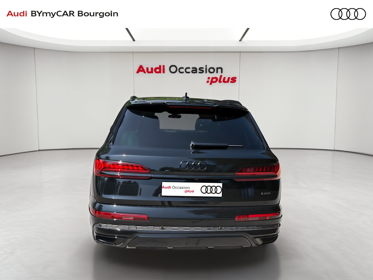 Audi Q7 55 TFSI e 380 Tiptronic 8 Quattro — photo 4