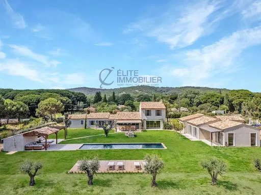 Villa 7 pièces 355 m²