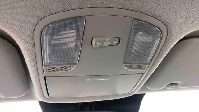 Kia Stonic 1.0 t-gdi 100 ch bvm6 — photo 23