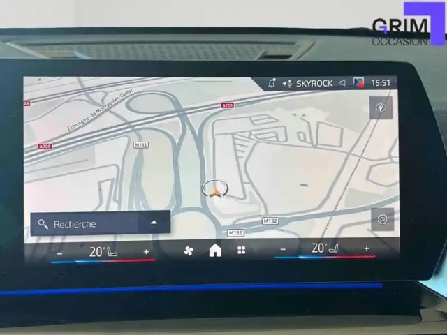 Bmw X1 sdrive 20i 170ch dkg7 — photo 8