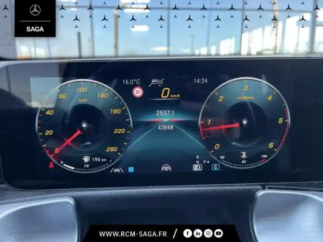 Mercedes Glb 200 d amg line — photo 9