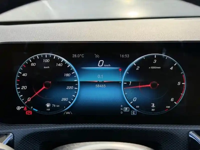 Mercedes Classe A 180 d progressive line berline / v1771 c — photo 19