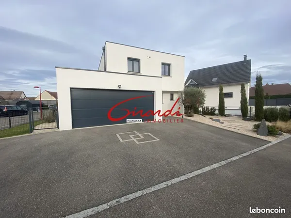 Maison 5 pièces 107 m²
