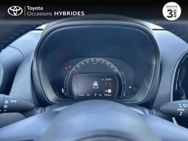 Toyota Aygo X 1.0 vvt-i 72ch design my24 — photo 14