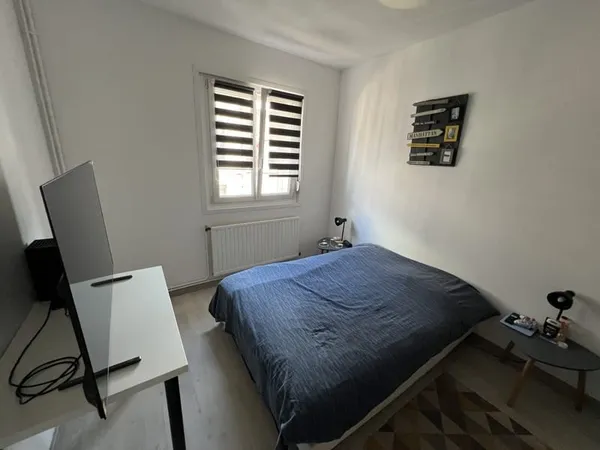 Chambre meublée en colocation sur Calais