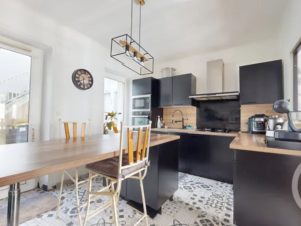 Maison 5 pièces 99 m²