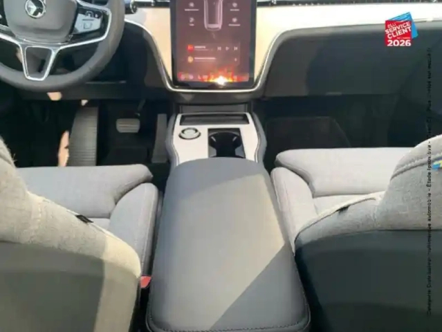 Volvo Ex90 twin performance 517ch ultra 7 places — photo 14