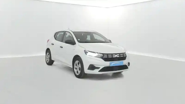 Dacia Sandero eco-g 100 — photo 8