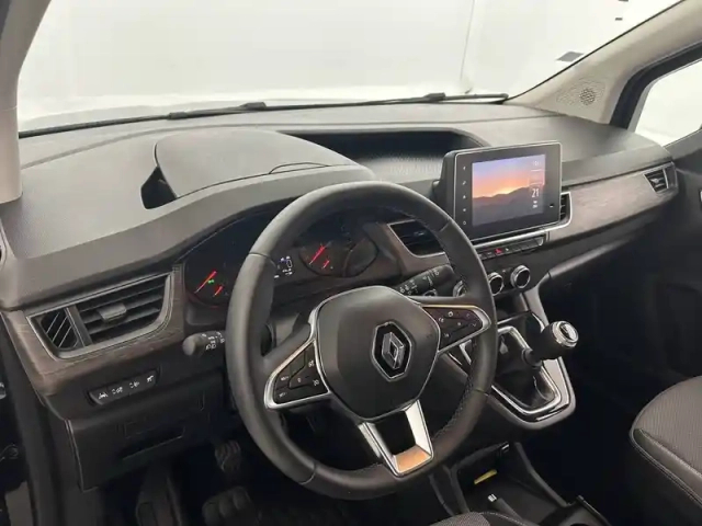 Renault Kangoo blue dci 95 — photo 23