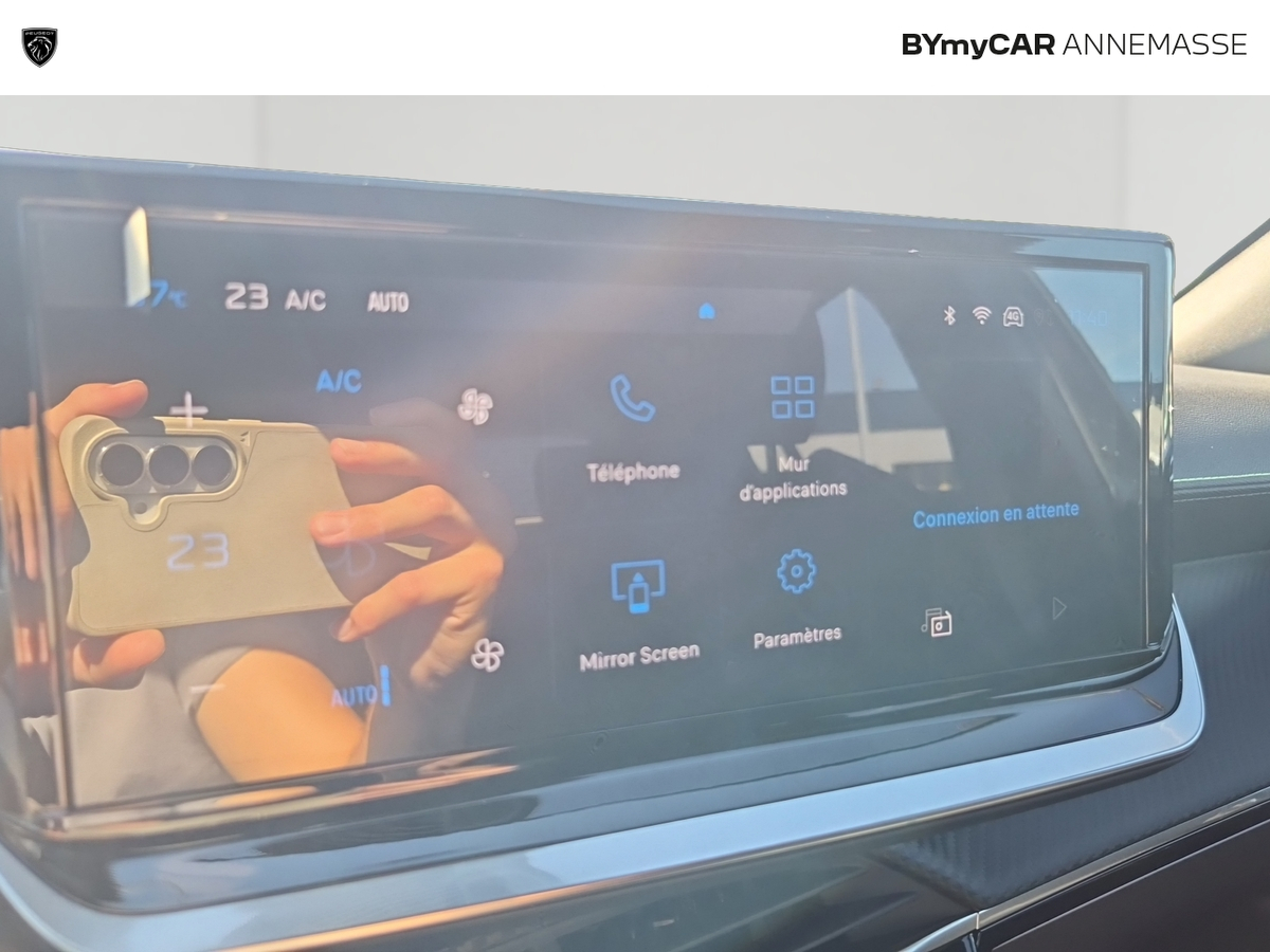 Peugeot 2008 Hybrid 145 e-DCS6 — photo 21