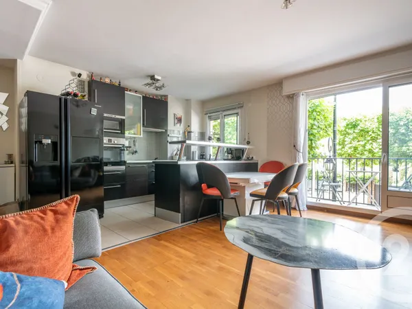 Appartement 4 pièces 80 m²