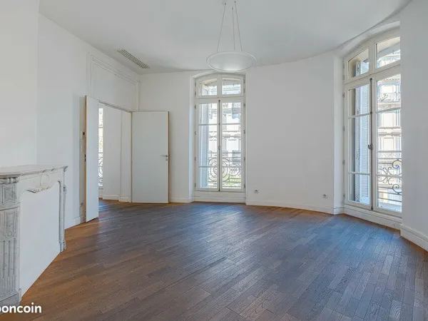 Bureaux 245 m² MARSEILLE