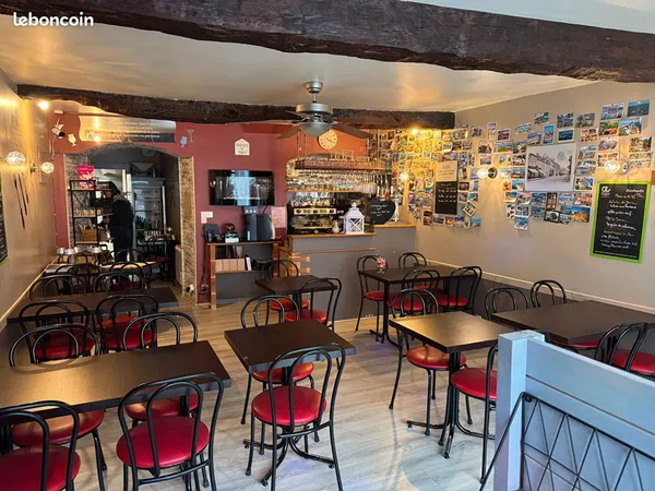 Boutique 30 m² CARENTAN LES MARAIS