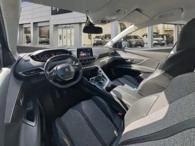 Peugeot 3008 1.2 puretech 130ch allure s&amp;s — photo 8