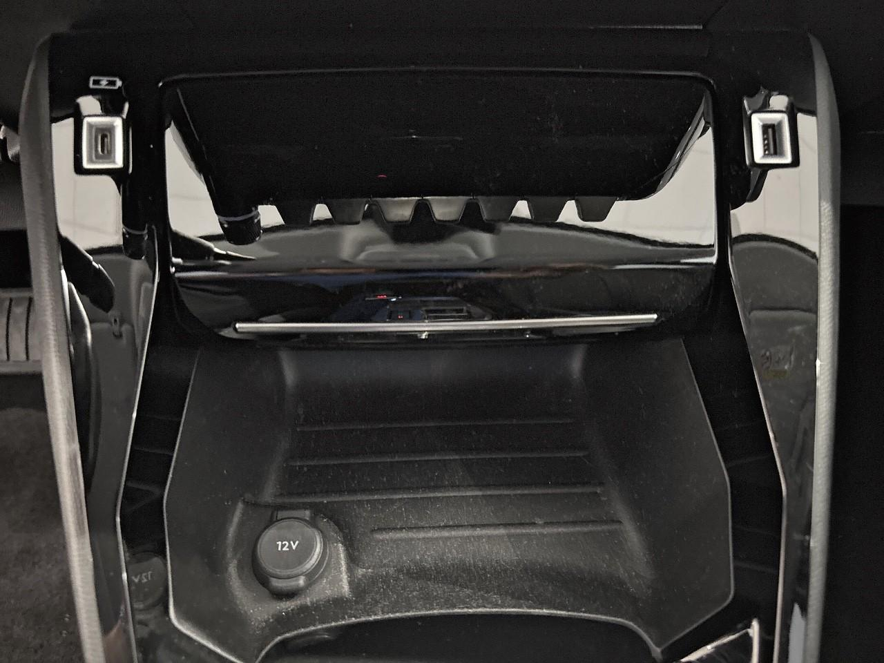 Peugeot 208 1.2 puretech 130ch s&s allure pack eat8 — photo 20