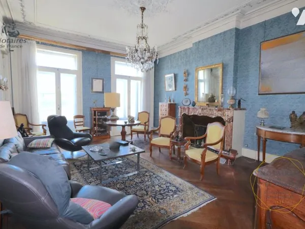 Appartement 12 pièces 279 m²