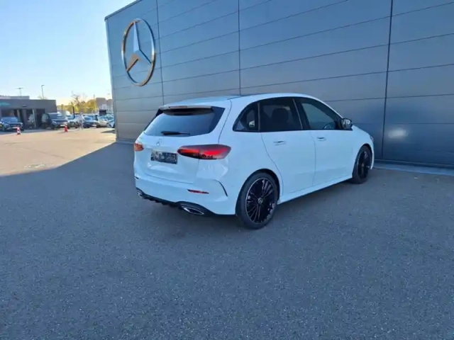 Mercedes Classe B 200 d amg line — photo 5