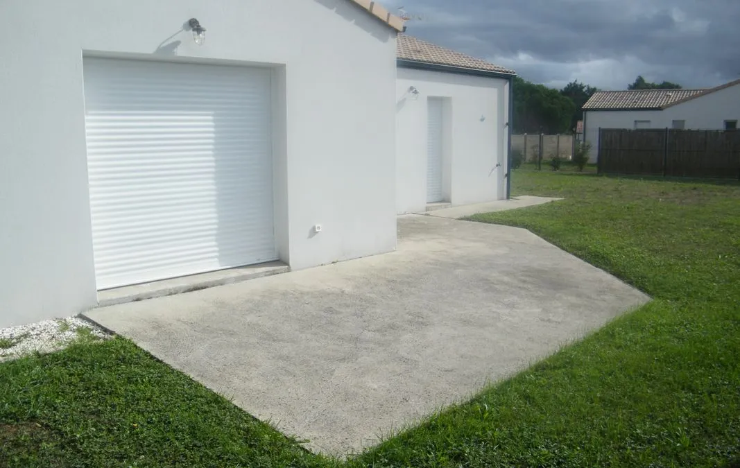 Photo 3