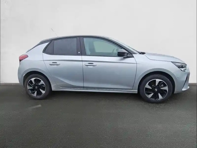 Opel Corsa electrique 136 ch &amp; batterie 50 kwh — photo 4