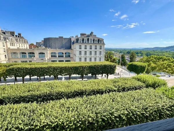 Appartement 3 pièces 102 m²