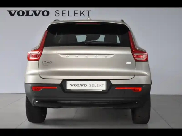 Volvo Xc40 t4 recharge 129 + 82ch plus dct 7 — photo 5
