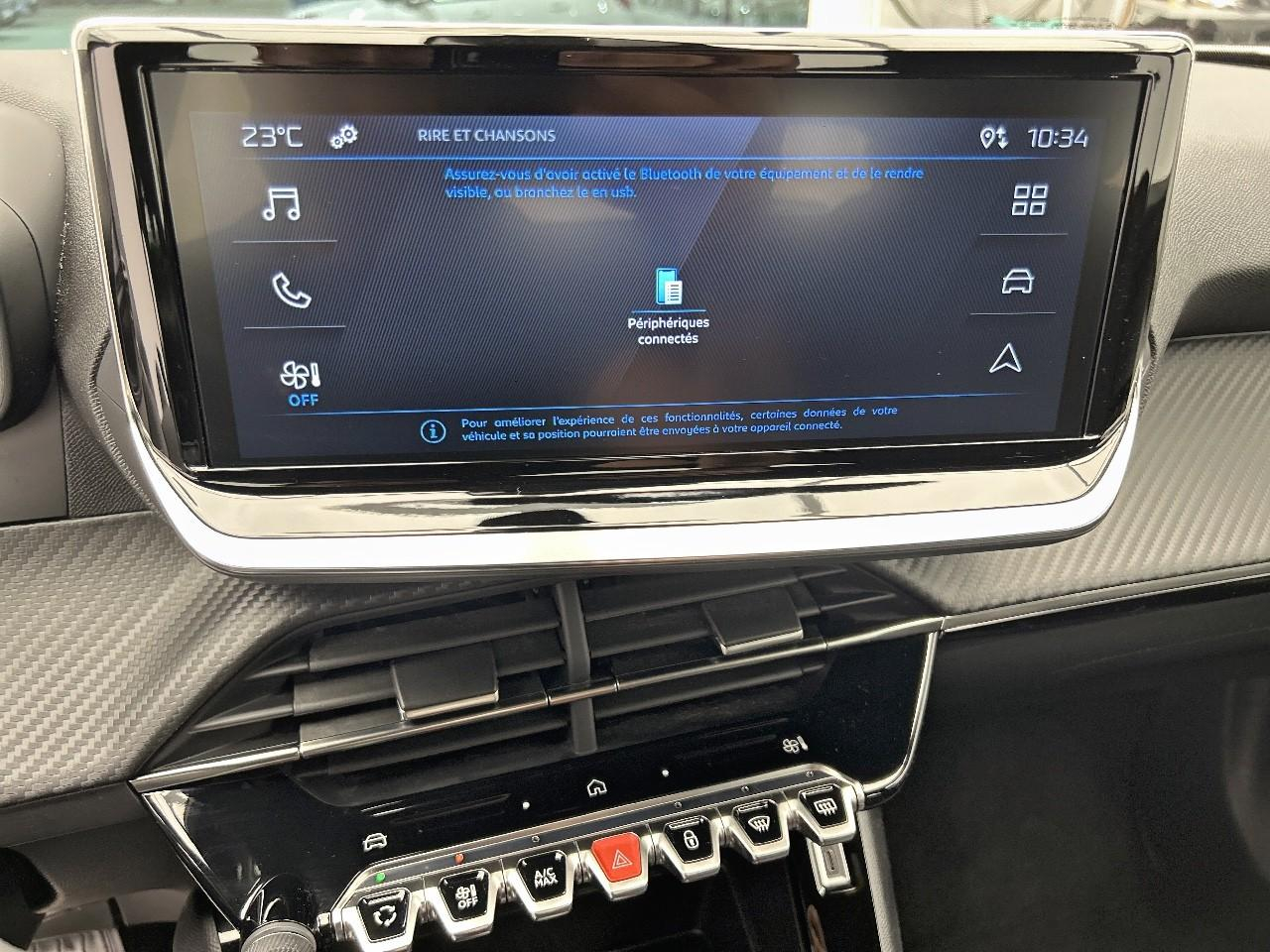 Peugeot 2008 hybrid 136 e-dcs6 style — photo 11