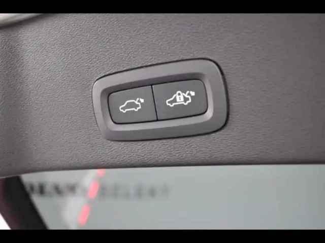 Volvo C40 recharge 231ch plus — photo 26