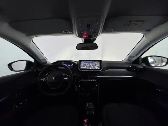 Peugeot 208 hybrid 100 e-dcs6 — photo 21