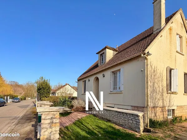 Maison 4 pièces 123 m²