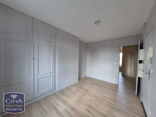 Studio 1 pièce 27 m²