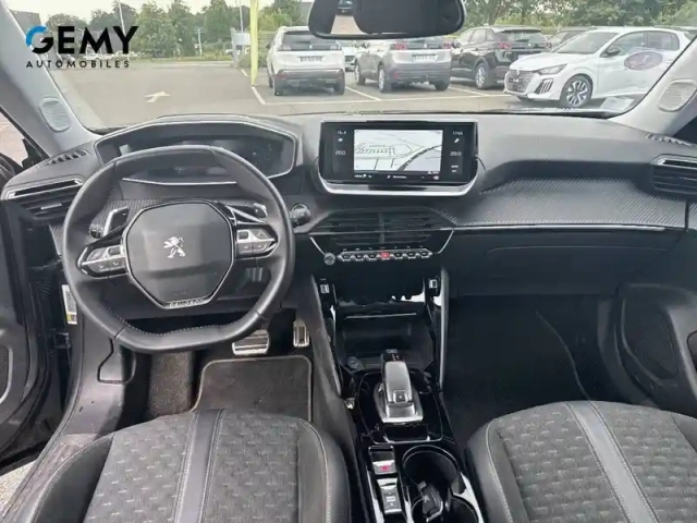 Peugeot 2008 puretech 130 s&amp;s eat8 — photo 8